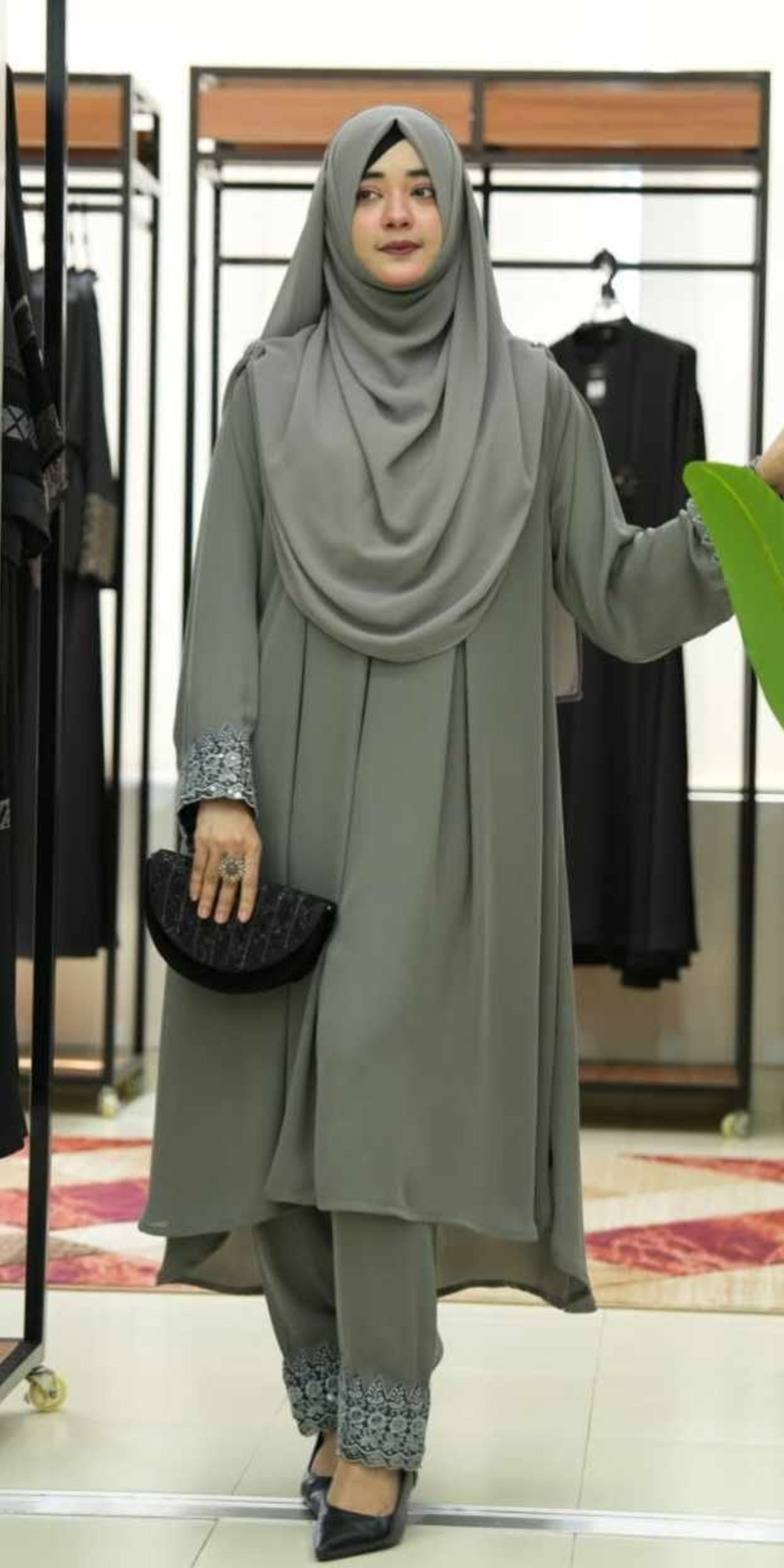 💕𝐊𝐎𝐓𝐈 𝐀𝐛𝐚𝐲𝐚💕 কুর্তি+প্লাজু+হিজাব- Sage Green